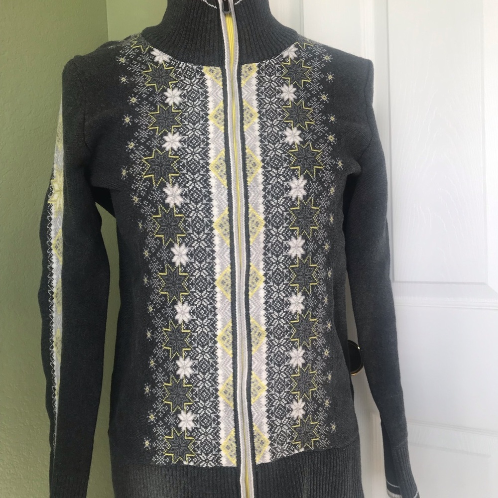 Eddie Bauer gray/white sweater Petite Large